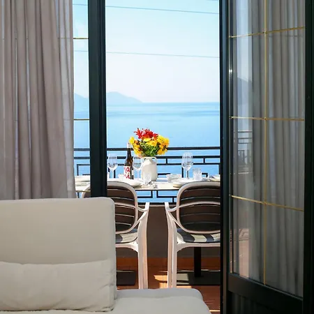 In Albania With Stunning Sea Views Villa *